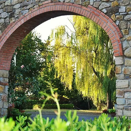 Agriturismo Terenzana Riparbella