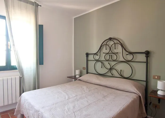 Agriturismo Terenzana * Riparbella